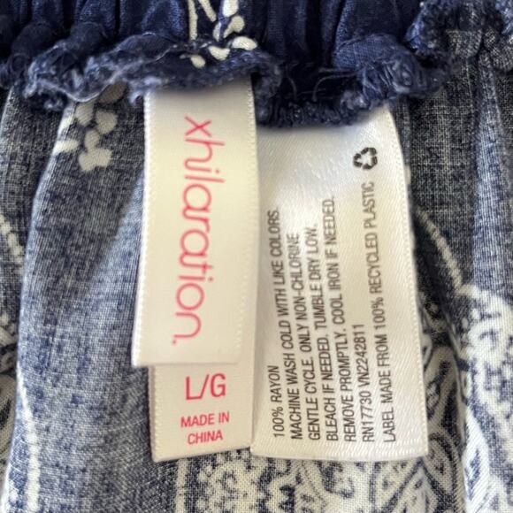 ON SALE! XHILARATION Blue & White Bandana Print Mini Skirt, L - Picture 9 of 10